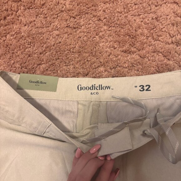 NWT Goodfellow Hybrid Swim Shorts Mens 32 Light Taupe 10.5" Inseam Swim Surf - Picture 5 of 9